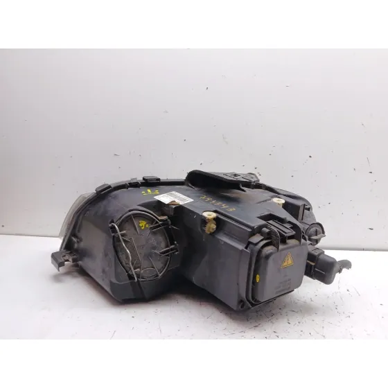 Faro Derecho para Audi A3 (8P1)
