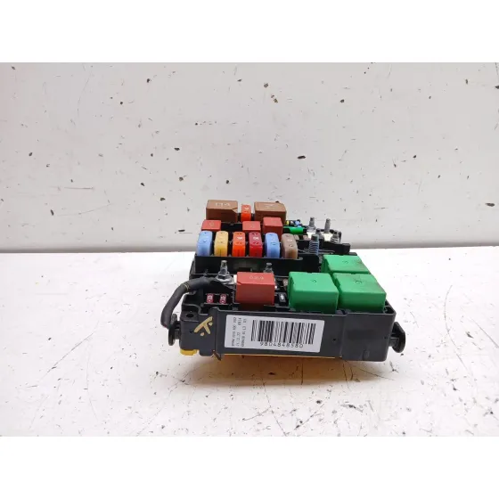 Caja Reles / Fusibles para Opel Combo E Tour / Life (K9)