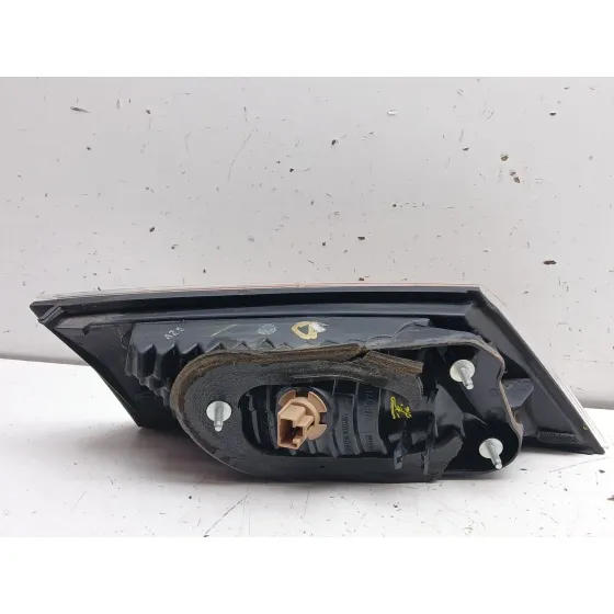 Piloto Trasero Derecho Interior para Honda Civic Viii Hatchback (Fn, Fk)