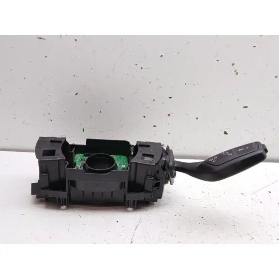 Mando Intermitentes para Ford Puma (J2K, Cf7)