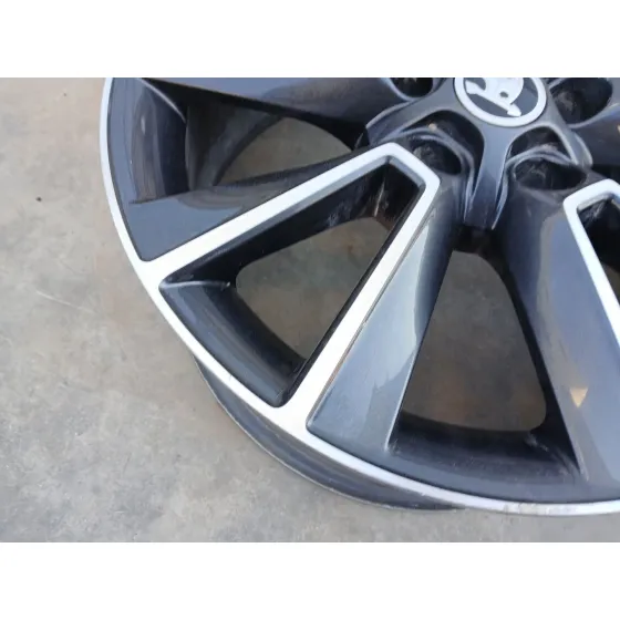 Llanta para Skoda Yeti (5L)