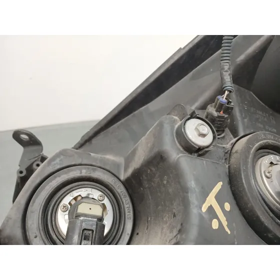 Faro Derecho para Toyota Corolla Verso (Zer_, Zze12_, R1_)
