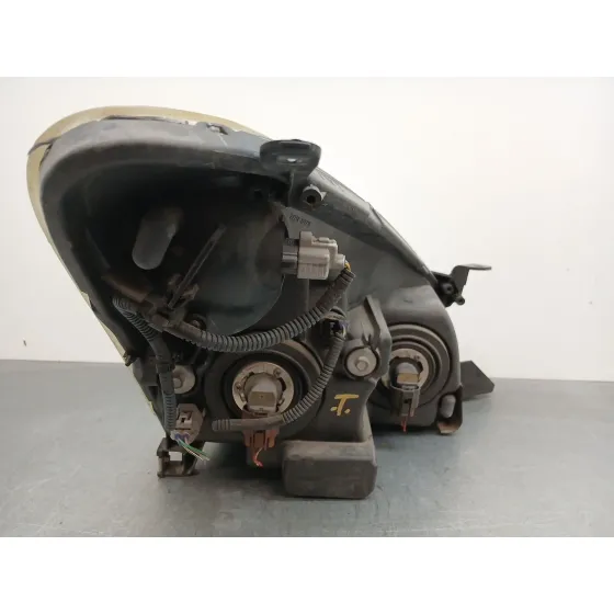Faro Izquierdo para Toyota Corolla Verso (Zer_, Zze12_, R1_)