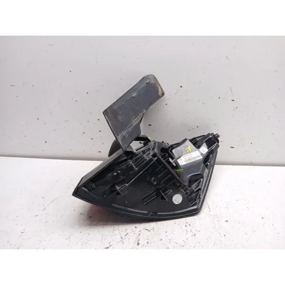 Piloto Trasero Izquierdo para Peugeot 3008 Ii Suv (Mc_, Mr_, Mj_, M4_)