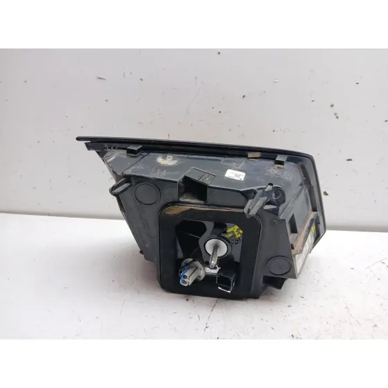 Piloto Trasero Derecho Interior para Peugeot 3008 Ii Suv (Mc_, Mr_, Mj_, M4_)