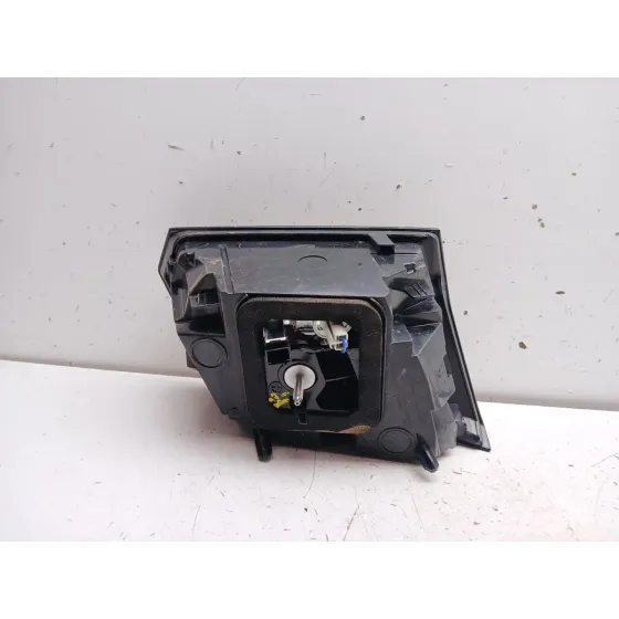Piloto Trasero Derecho Interior para Peugeot 3008 Ii Suv (Mc_, Mr_, Mj_, M4_)