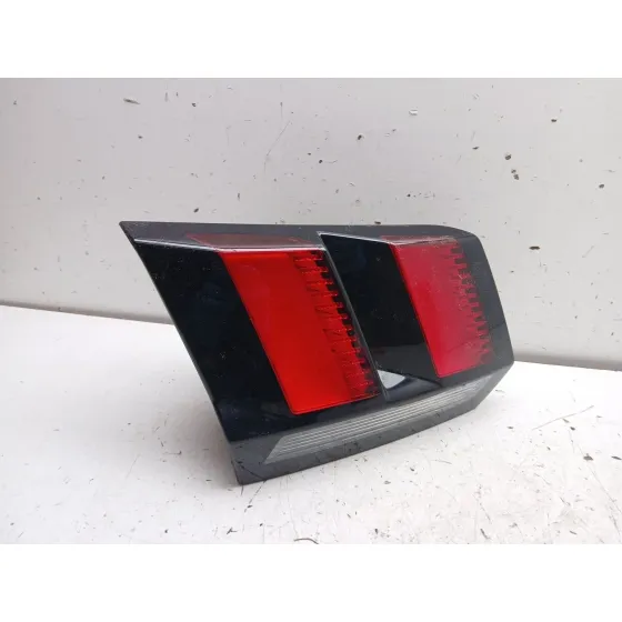 Piloto Trasero Izquierdo Interior para Peugeot 3008 Ii Suv (Mc_, Mr_, Mj_, M4_)