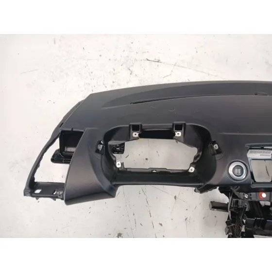 Salpicadero para Bmw 1 (E81)