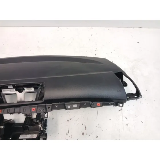 Salpicadero para Bmw 1 (E81)