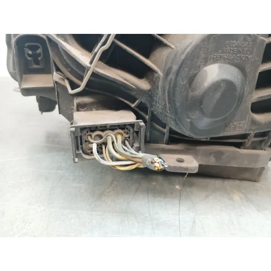 Faro Derecho para Bmw 1 (E81)