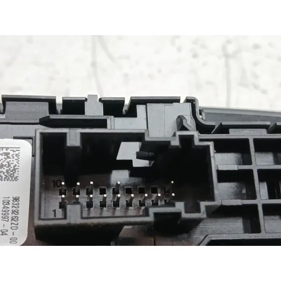 Mando Elevalunas Delantero Izquierdo para Peugeot 208 Ii (Ub_, Up_, Uw_, Uj_)