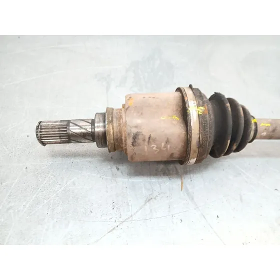 Transmision Delantera Izquierda para Nissan Nv200 / Evalia Autobus