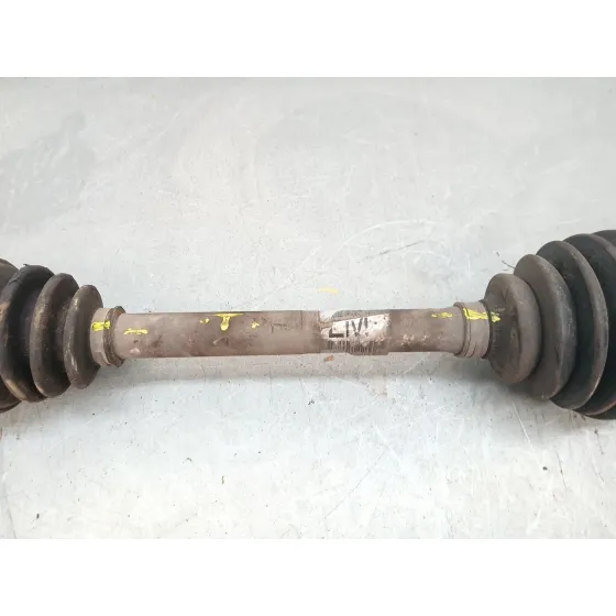 Transmision Delantera Izquierda para Nissan Nv200 / Evalia Autobus