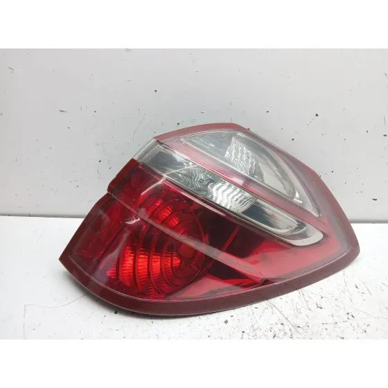 Piloto Trasero Derecho para Subaru Outback (Bp)