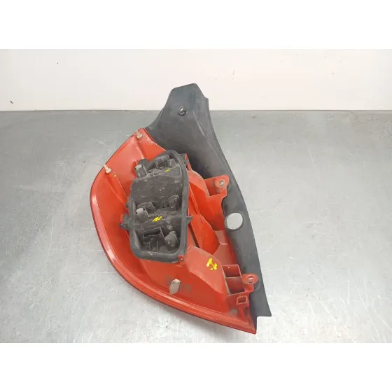 Piloto Trasero Derecho para Renault Clio Iii (Br0/1, Cr0/1)