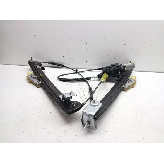 Elevalunas Delantero Derecho para Alfa Romeo Mito (955_)