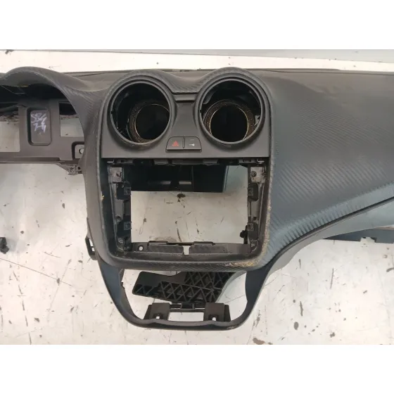 Salpicadero para Alfa Romeo Mito (955_)