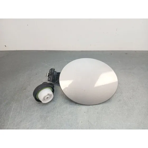 Tapa Exterior Combustible para Omoda 5