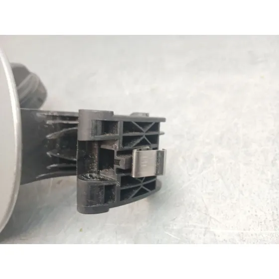 Tapa Exterior Combustible para Omoda 5