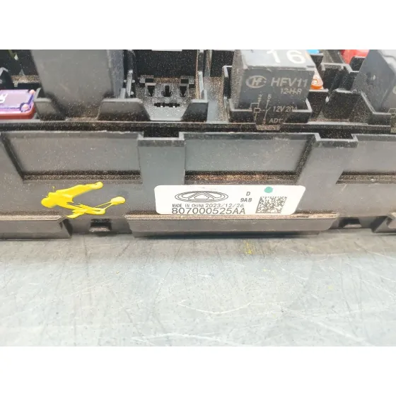 Caja Reles / Fusibles para Omoda 5