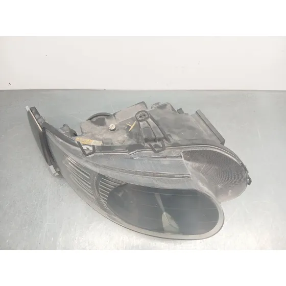 Faro Derecho para Saab 9-5 Station Wagon (Ys3E)