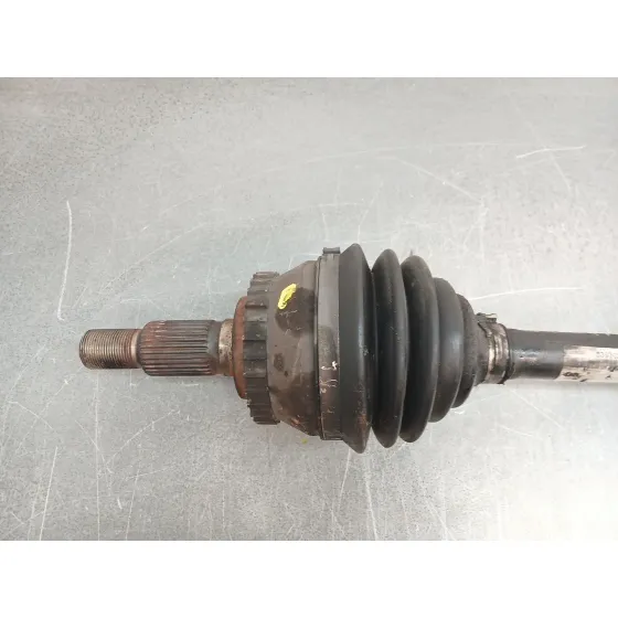 Transmision Delantera Derecha para Saab 9-5 Station Wagon (Ys3E)