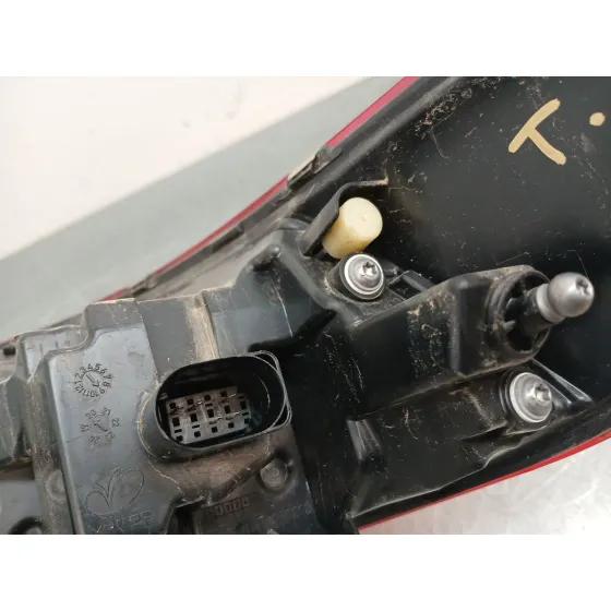 Piloto Trasero Izquierdo para Cupra Formentor (Km7, Kmp)