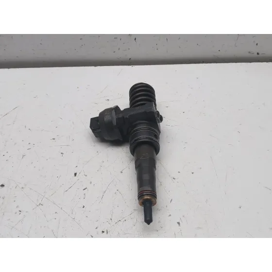 Inyector para Seat Ibiza Iii (6L1)