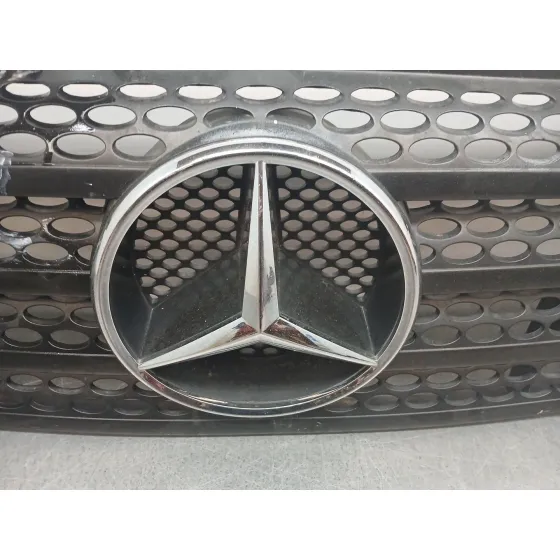 Rejilla Delantera para Mercedes-Benz Vito / Mixto Furgoneta (W639)