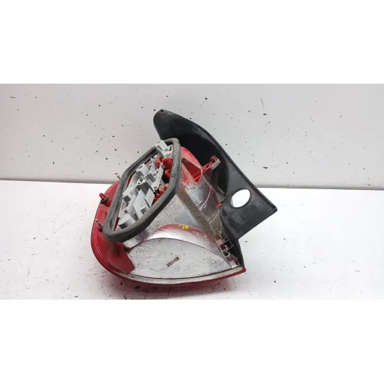 Piloto Trasero Derecho para Renault Modus / Grand Modus (F/Jp0_)