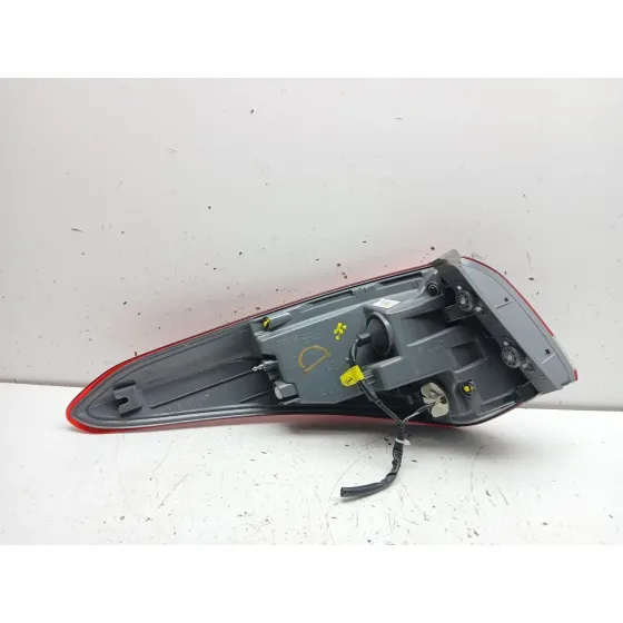 Piloto Trasero Derecho para Hyundai I40 I (Vf)