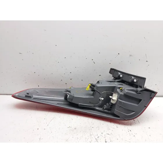Piloto Trasero Derecho para Hyundai I40 I (Vf)