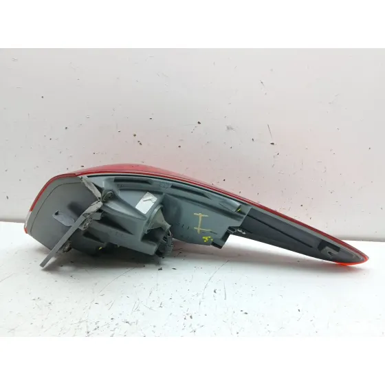 Piloto Trasero Izquierdo para Hyundai I40 I (Vf)