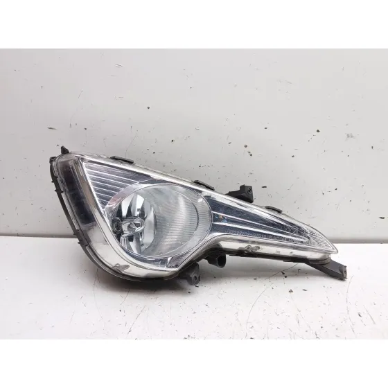 Faro Antiniebla Derecho para Hyundai I40 I (Vf)