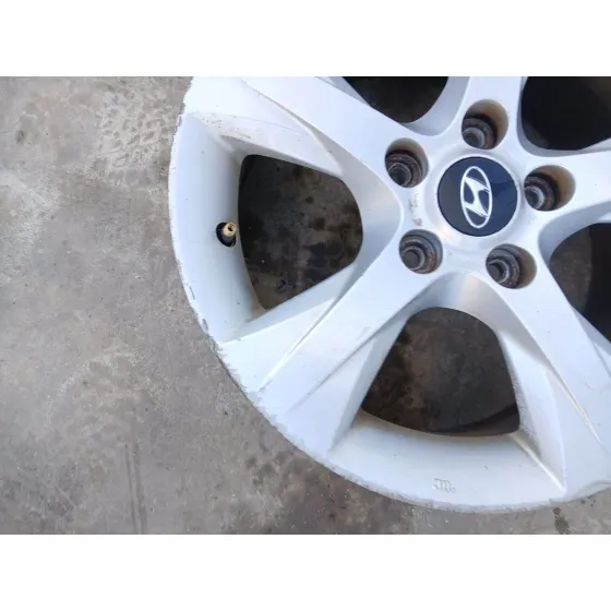 Llanta Delantera Izquierda para Hyundai I40 I (Vf)