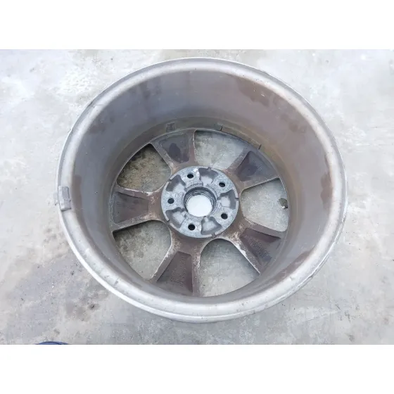 Llanta Trasera Izquierda para Hyundai I40 I (Vf)