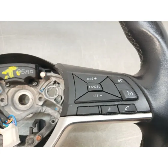 Volante para Nissan Qashqai Ii (J11, J11_)