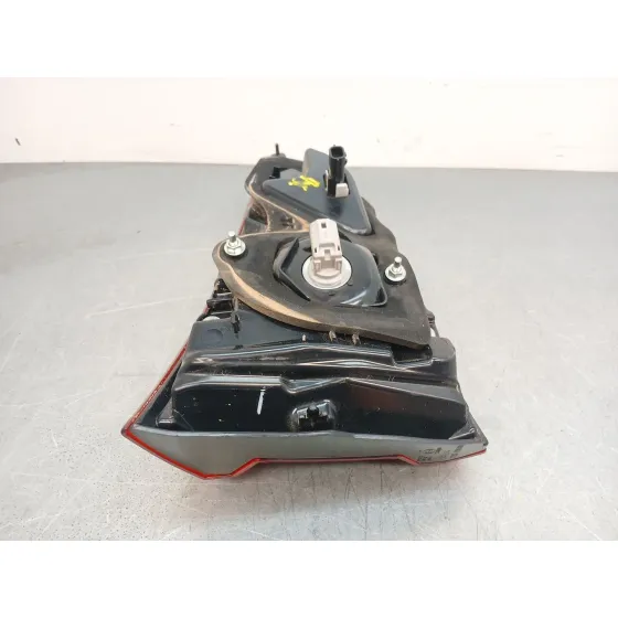 Piloto Trasero Derecho Interior para Nissan Qashqai Ii (J11, J11_)