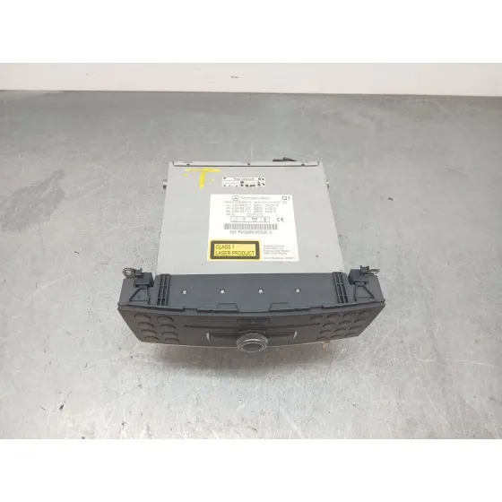 Sistema Audio / Radio Cd para Mercedes-Benz Clase C (W204)