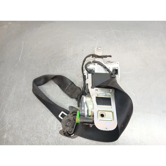 Cinturon Seguridad Delantero Derecho para Mercedes-Benz Clase C (W204)