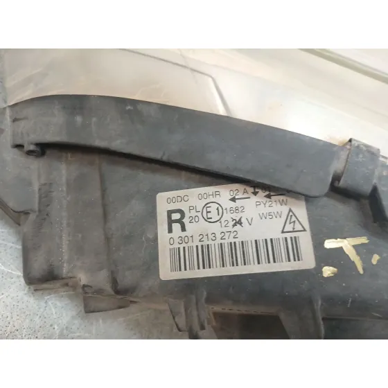 Faro Derecho para Peugeot 407 (6D_)