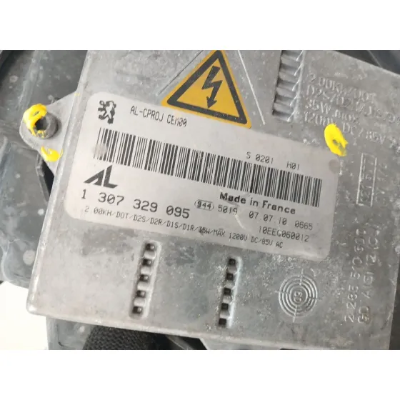 Faro Derecho para Peugeot 407 (6D_)
