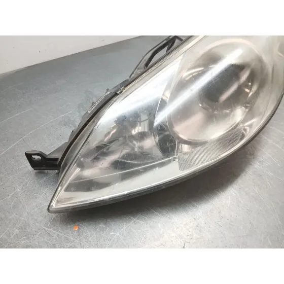 Faro Izquierdo para Peugeot 407 (6D_)