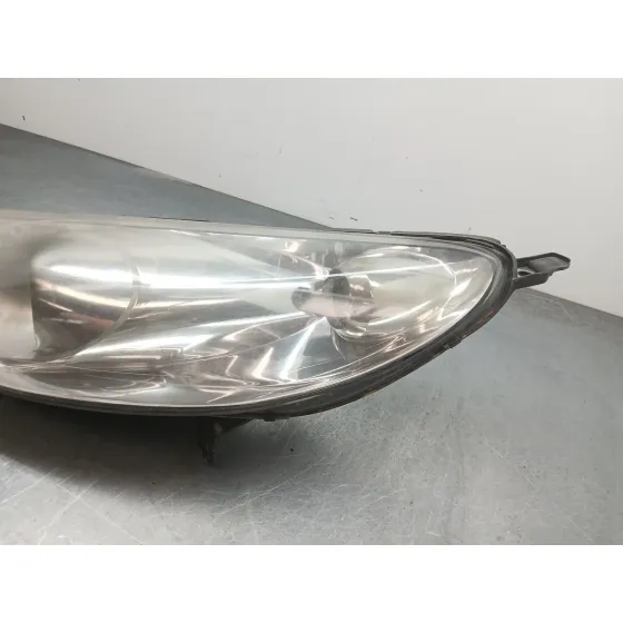 Faro Izquierdo para Peugeot 407 (6D_)