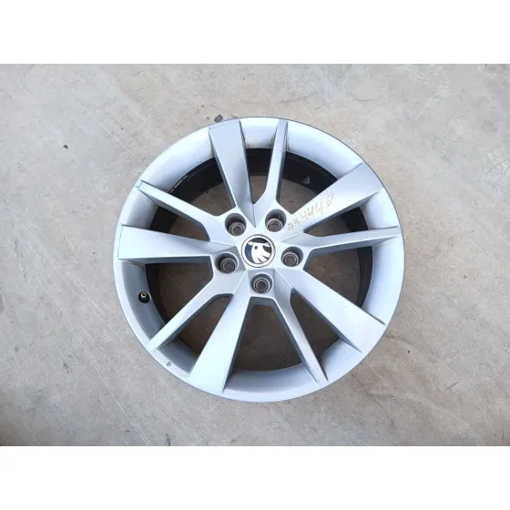 Llanta Trasera Izquierda para Skoda Octavia Iii Combi (5E5, 5E6)