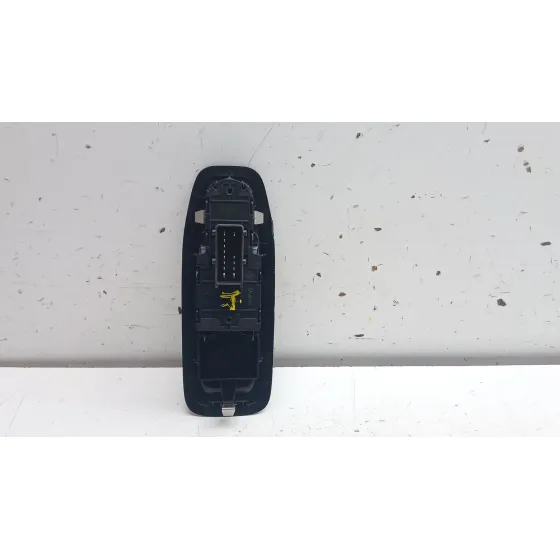 Mando Elevalunas Delantero Izquierdo para Peugeot 208 I (Ca_, Cc_)