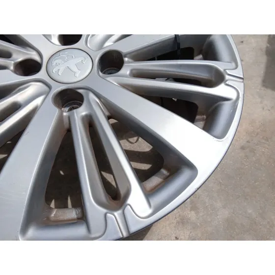 Llanta Delantera Izquierda para Peugeot 208 I (Ca_, Cc_)