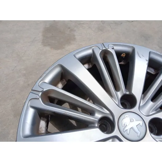 Llanta Delantera Izquierda para Peugeot 208 I (Ca_, Cc_)