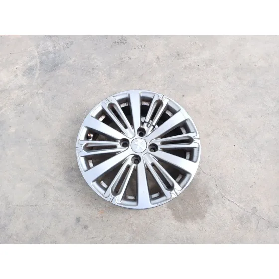 Llanta Trasera Izquierda para Peugeot 208 I (Ca_, Cc_)