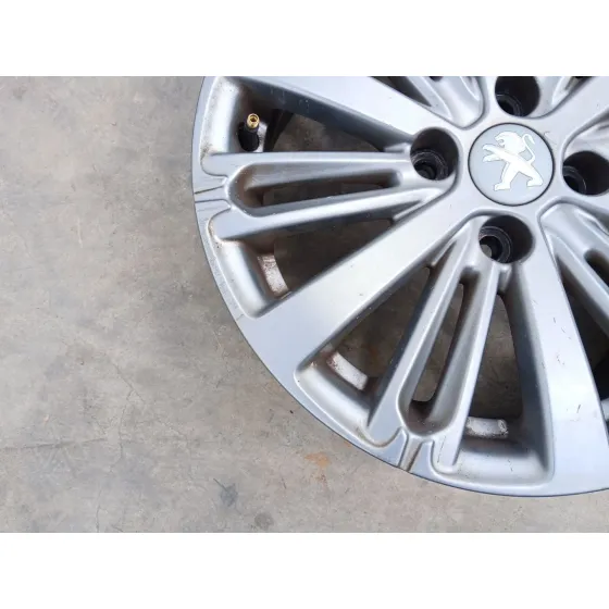 Llanta Trasera Izquierda para Peugeot 208 I (Ca_, Cc_)